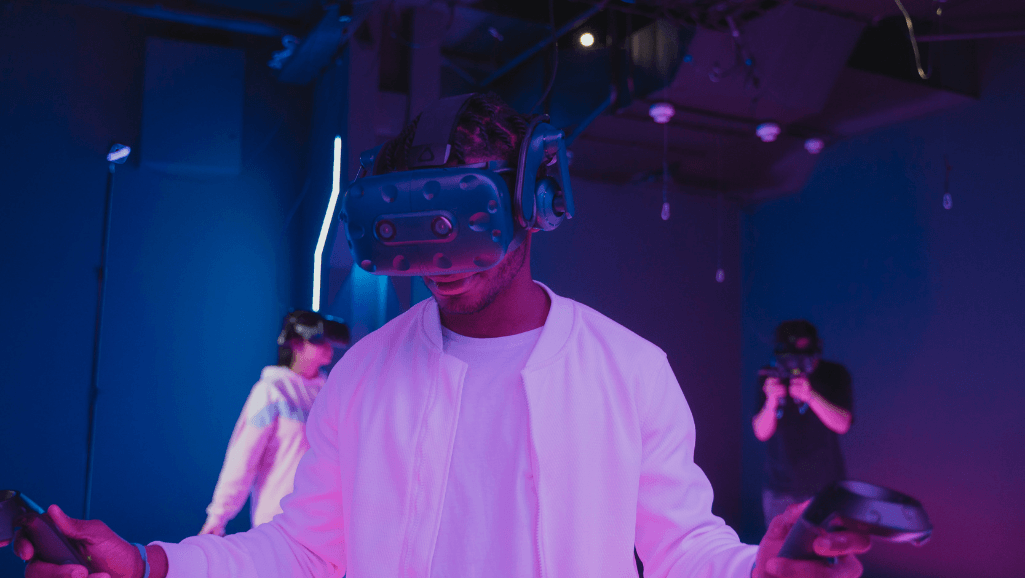 Exciting Games at Hologate VR
